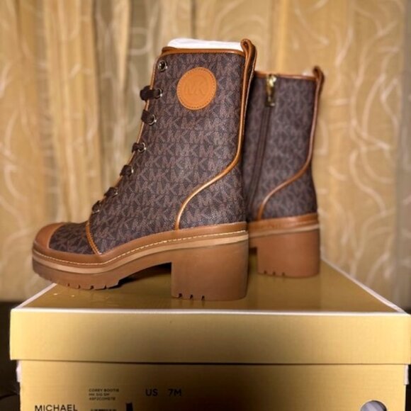 MK LOGO COMBAT BOOTS - Picture 2 of 9